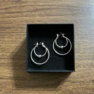 Elegant Silver Hoop Earrings